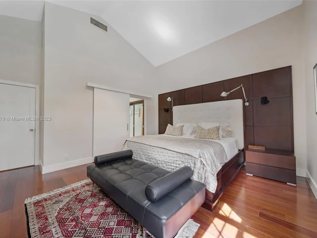 506 Misty Oaks Dr, Pompano Beach FL 33069