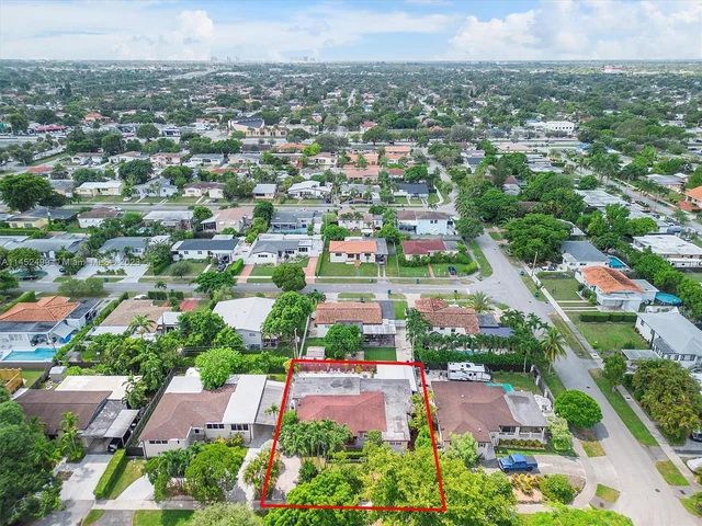 7940 SW 21st St, Miami FL 33155