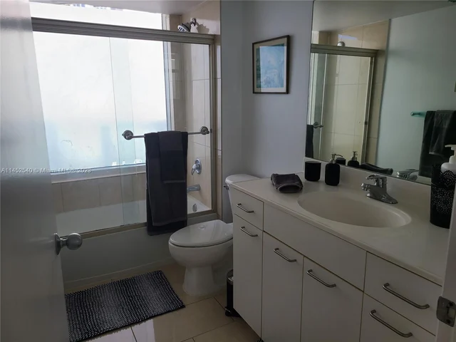 21055 Yacht Club Dr # 1602, Aventura FL 33180