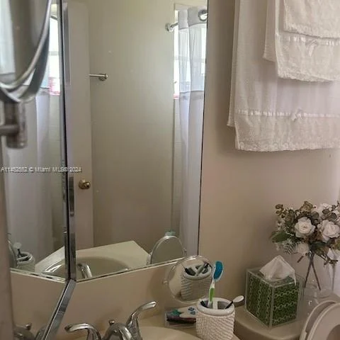 9350 SW 77th Ave # G4, Miami FL 33156