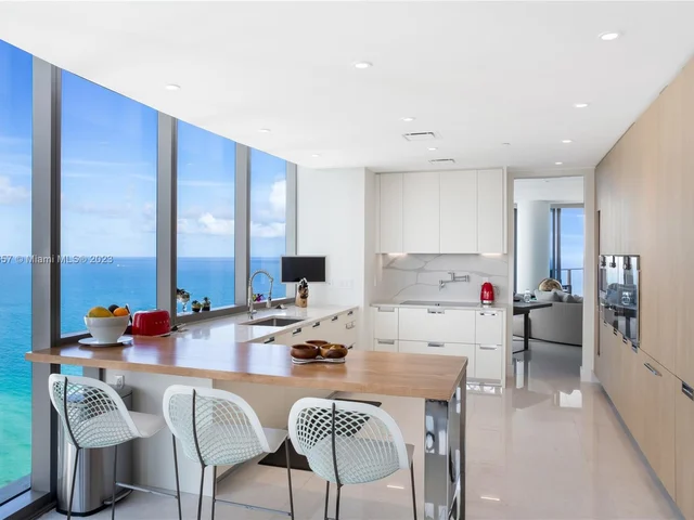 15701 Collins Ave # 3201, Sunny Isles Beach FL 33160