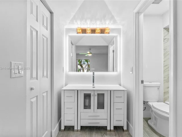 2929 Zorno Way # 2020, Delray Beach FL 33445