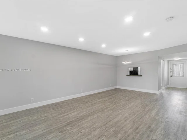 2929 Zorno Way # 2020, Delray Beach FL 33445