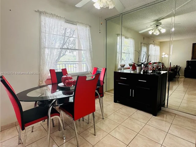 551 SW 135th Ave # 206B, Pembroke Pines FL 33027