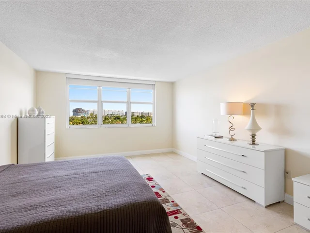 9111 E Bay Harbor Dr # 6B, Bay Harbor Islands FL 33154