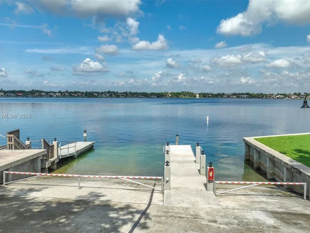 14710 SW 132nd Ct, Miami FL 33186