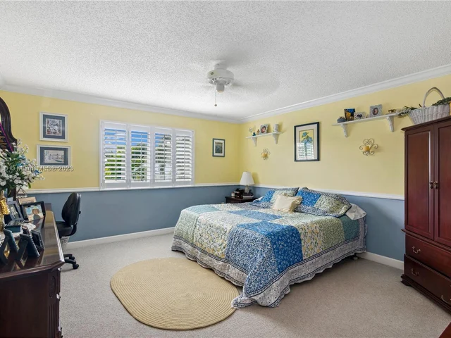 14710 SW 132nd Ct, Miami FL 33186