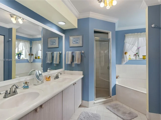 14710 SW 132nd Ct, Miami FL 33186