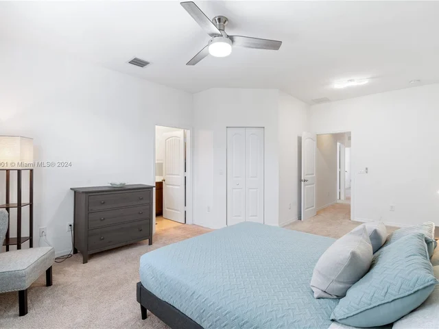 3351 NW 10th Ave # 3351, Pompano Beach FL 33064