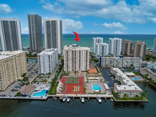 1865 S Ocean Dr # 10C, Hallandale Beach FL 33009