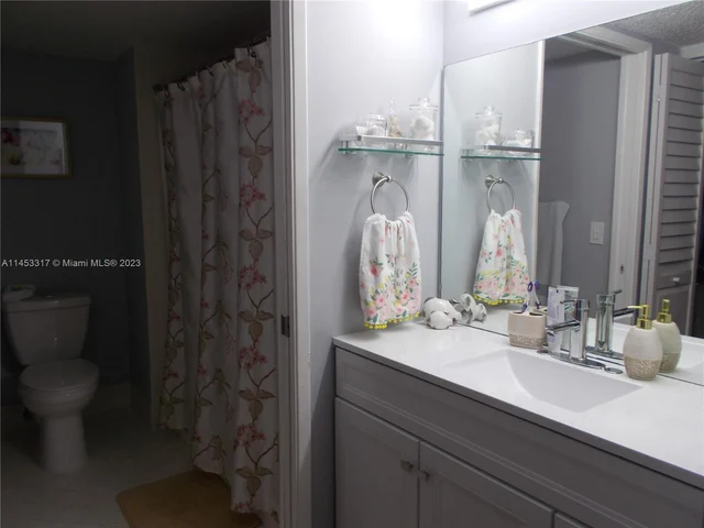 601 SW 142nd Ave # 314Q, Pembroke Pines FL 33027