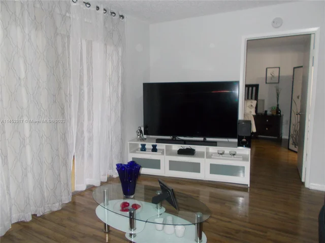 601 SW 142nd Ave # 314Q, Pembroke Pines FL 33027