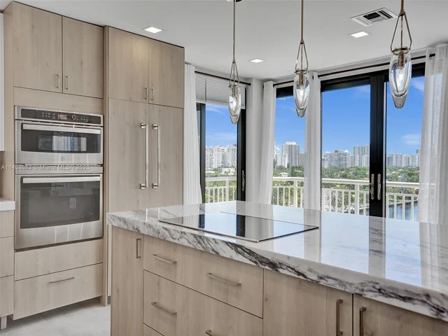 3100 NE 48th St, Fort Lauderdale FL 33308