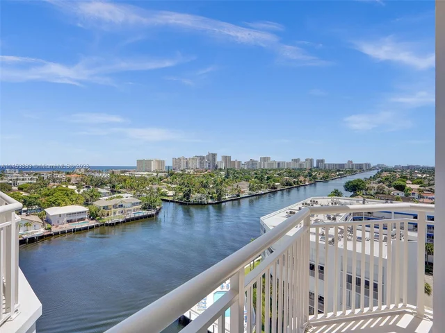 3100 NE 48th St, Fort Lauderdale FL 33308