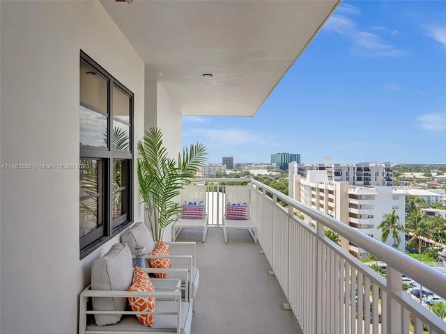 3100 NE 48th St, Fort Lauderdale FL 33308