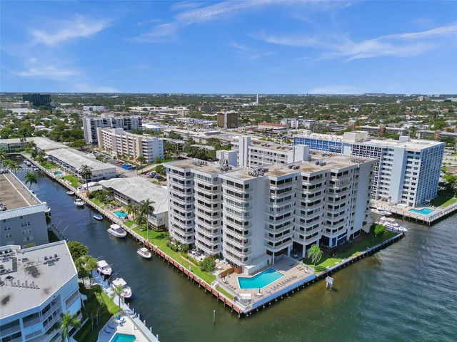 3100 NE 48th St, Fort Lauderdale FL 33308