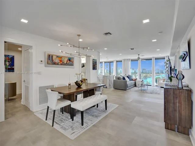 3100 NE 48th St, Fort Lauderdale FL 33308