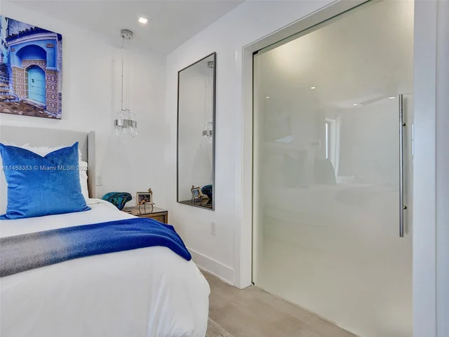 3100 NE 48th St, Fort Lauderdale FL 33308