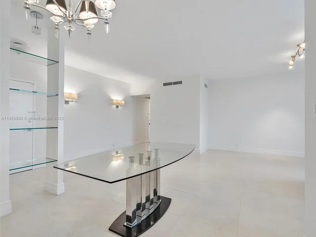 4747 Collins Ave # 401, Miami Beach FL 33140