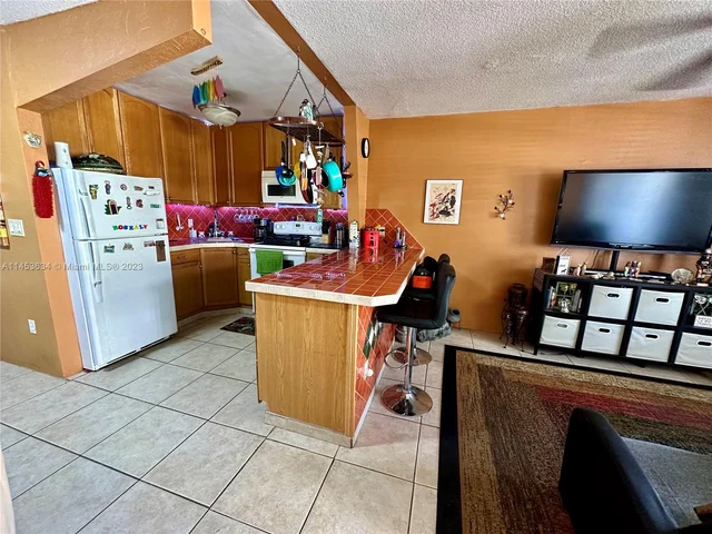 1800 79th Street Cswy # A208, North Bay Village FL 33141