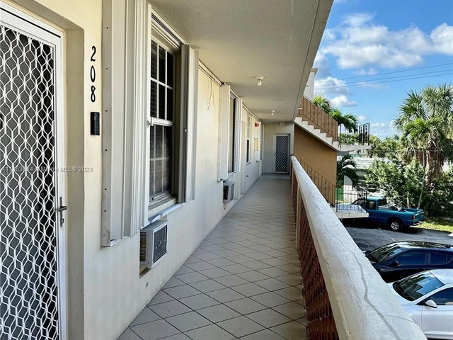 1800 79th Street Cswy # A208, North Bay Village FL 33141