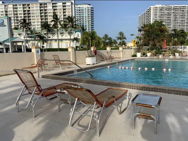 1800 79th Street Cswy # A208, North Bay Village FL 33141