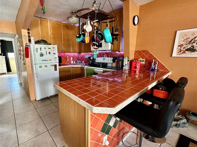 1800 79th Street Cswy # A208, North Bay Village FL 33141