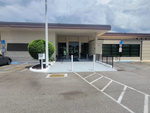 7505 NW 5th Ct # 108, Margate FL 33063