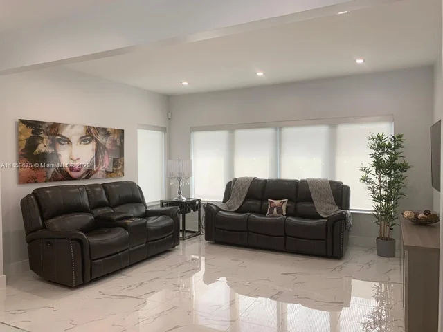 2401 SW 4th Ave, Miami FL 33129