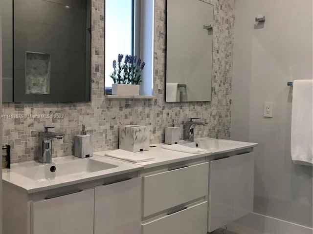 2401 SW 4th Ave, Miami FL 33129