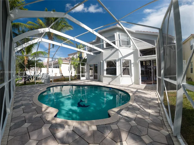 15341 NW 4 ST, Pembroke Pines FL 33028