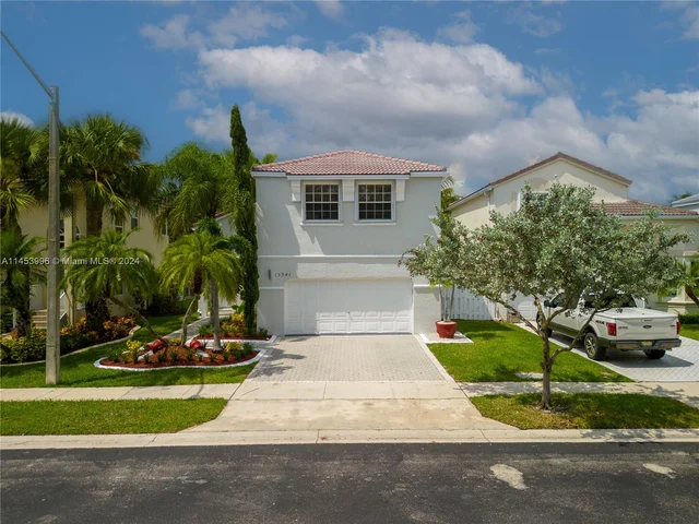 15341 NW 4 ST, Pembroke Pines FL 33028