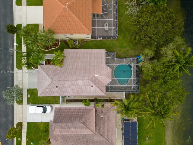 15341 NW 4 ST, Pembroke Pines FL 33028