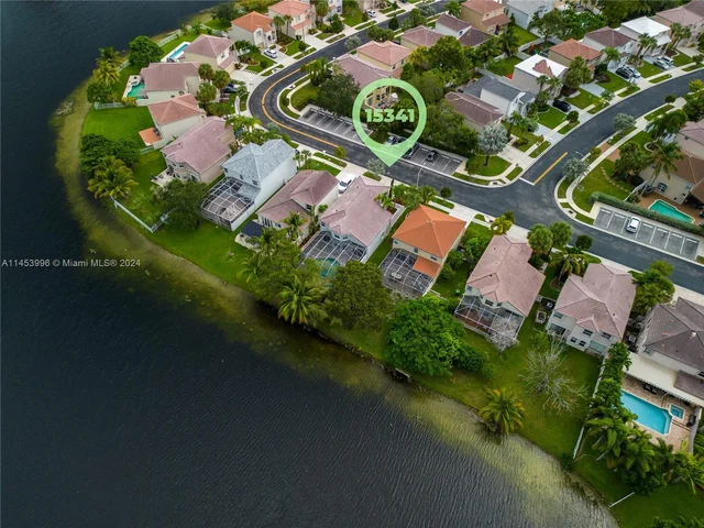 15341 NW 4 ST, Pembroke Pines FL 33028