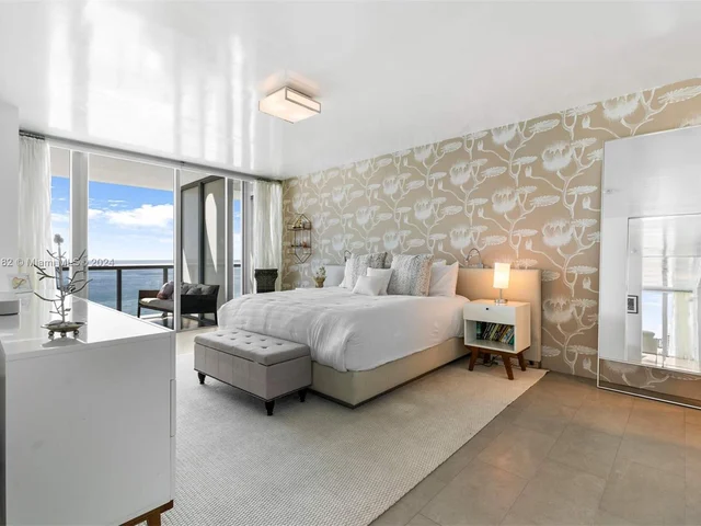 6799 Collins Ave, Miami Beach FL 33141