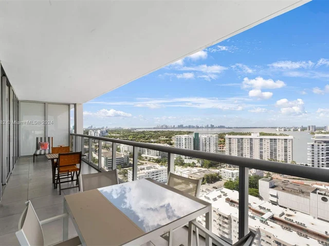 6799 Collins Ave, Miami Beach FL 33141