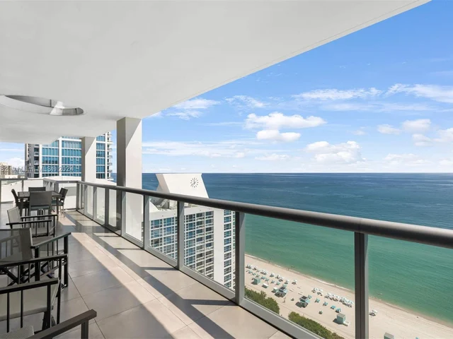 6799 Collins Ave, Miami Beach FL 33141
