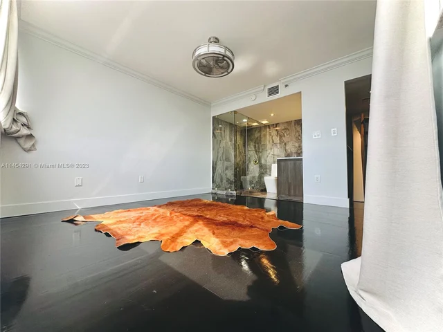 1700 NW N River Dr # 805, Miami FL 33125