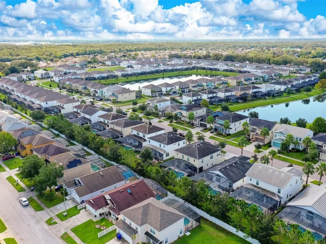 4511 Monado Dr, Kissimmee FL 34746