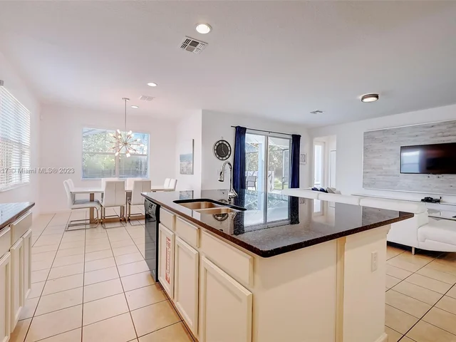 4511 Monado Dr, Kissimmee FL 34746