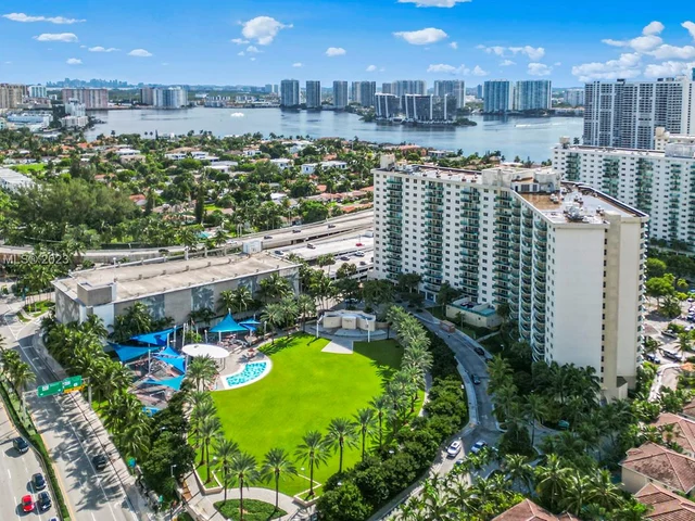 19370 Collins Ave # 708, Sunny Isles Beach FL 33160