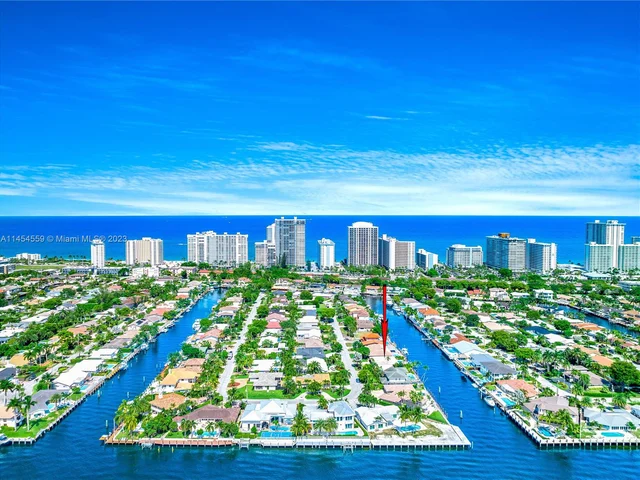 41 Castle Harbor Is, Fort Lauderdale FL 33308