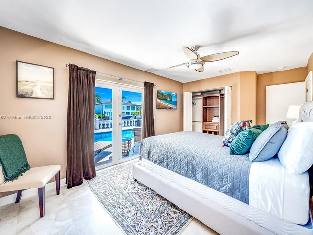 41 Castle Harbor Is, Fort Lauderdale FL 33308