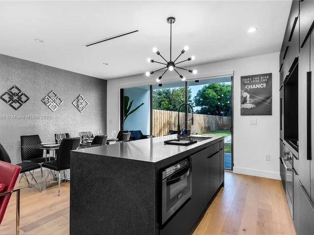 3174 SW 23rd Ter # 3174, Miami FL 33145