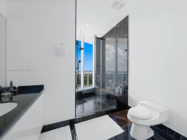 4100 Island Blvd # 3, Aventura FL 33160