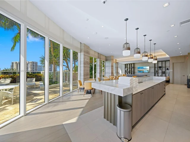 4100 Island Blvd # 3, Aventura FL 33160