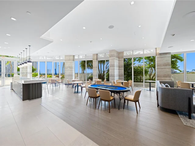 4100 Island Blvd # 3, Aventura FL 33160