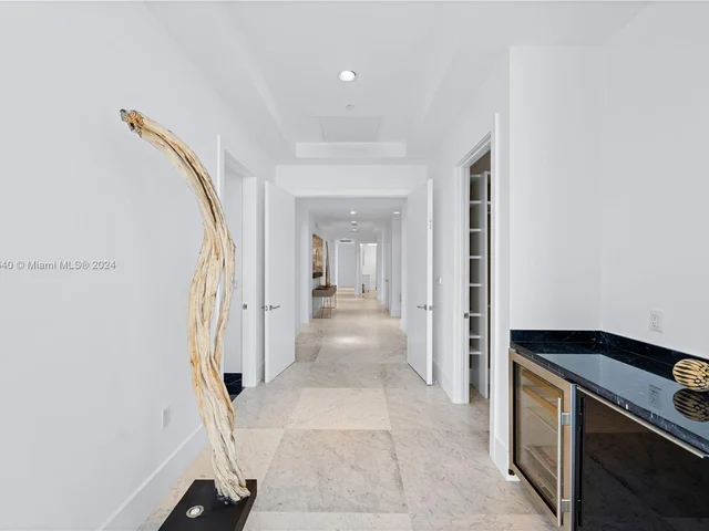 4100 Island Blvd # 3, Aventura FL 33160