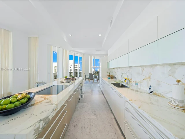 4100 Island Blvd # 3, Aventura FL 33160