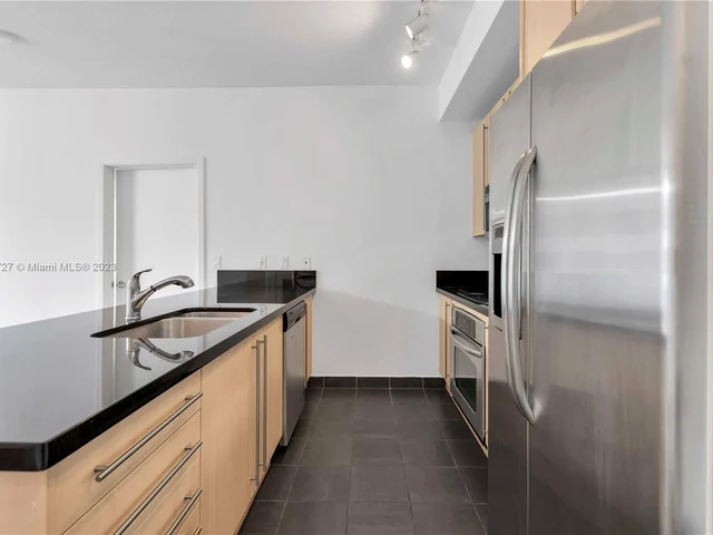 1111 SW 1 AV, Miami FL 33130